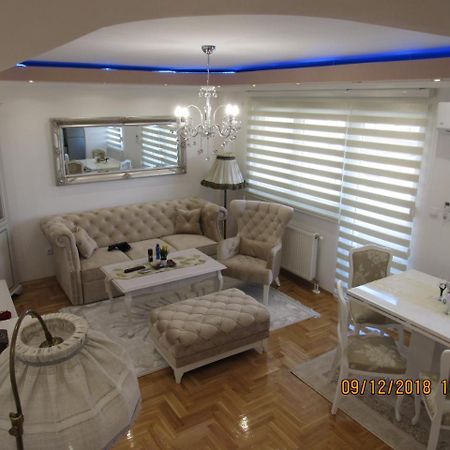 Apartman Tea 2 Banja Luka Ngoại thất bức ảnh